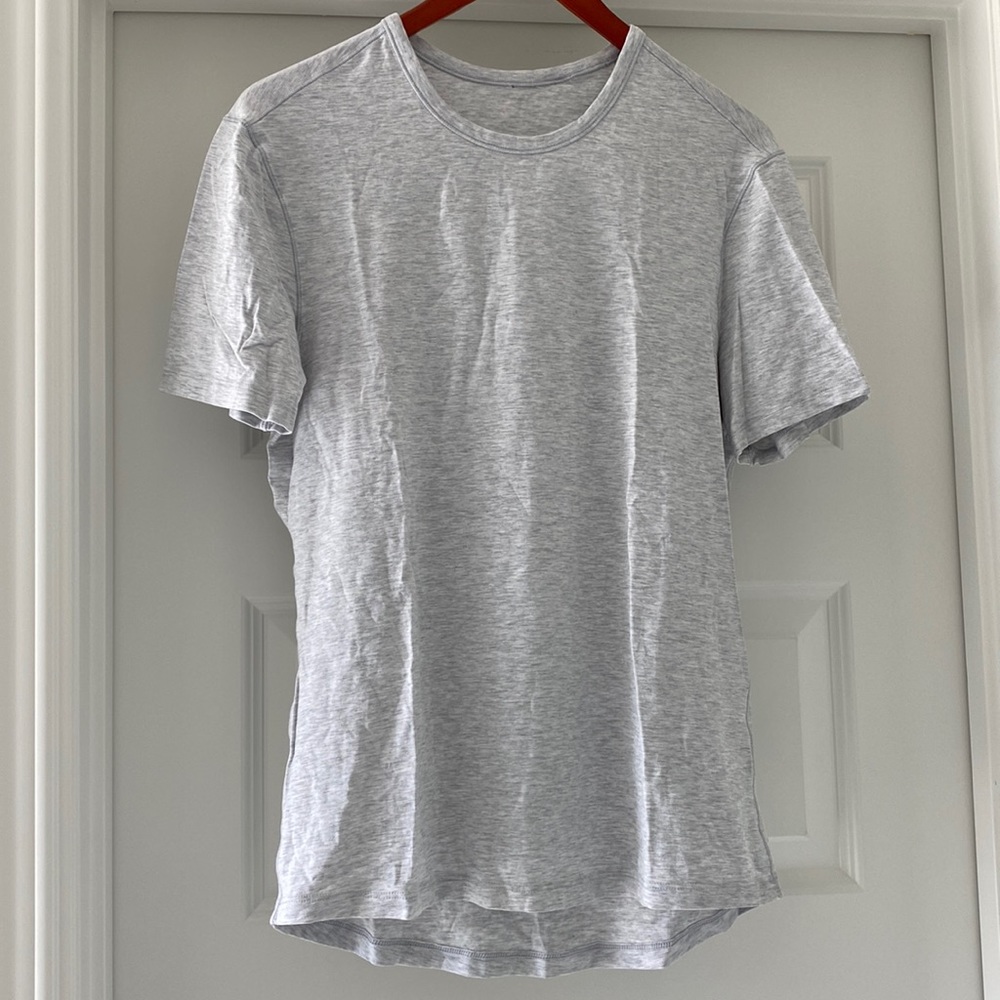 Lululemon T-shirt